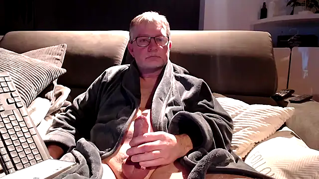 Pokazy przed kamerką – Dety5