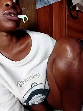 Chat XXX ao vivo de QUEENZAZA