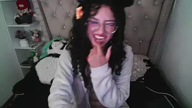 CherieCurl 即時 XXX 聊天