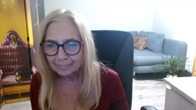 sofia_xkiss élő XXX-chatje