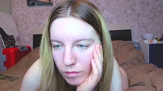 Baiambel_Mi: διαδικτυακό σόου στην κάμερα