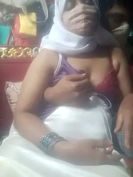 Вебкам-шоу Desiwife7866