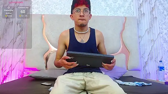 Axel_tay's Live XXX Chat