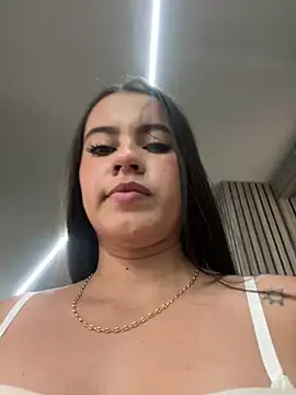 Anny-Cute: απευθείας συνομιλία ΧΧΧ