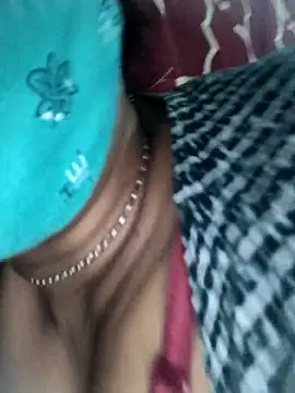 maskedlover321 Adlı Modelin Web Kamerası Şovu