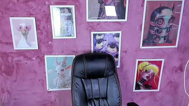 Mystic_blue Chat XXX in diretta