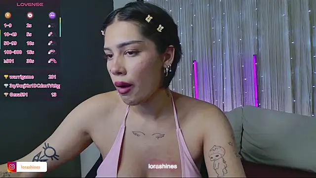 Chat +18 de LoraShines ao vivo