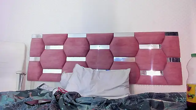 XXX chat uživo modela bonniie_blue