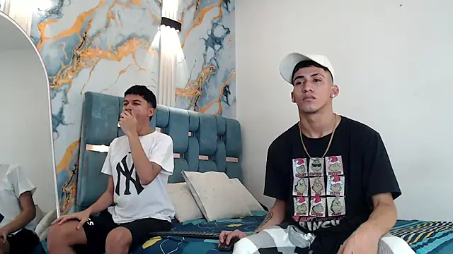 HORNY_PRETTY: онлайн-секс-чат