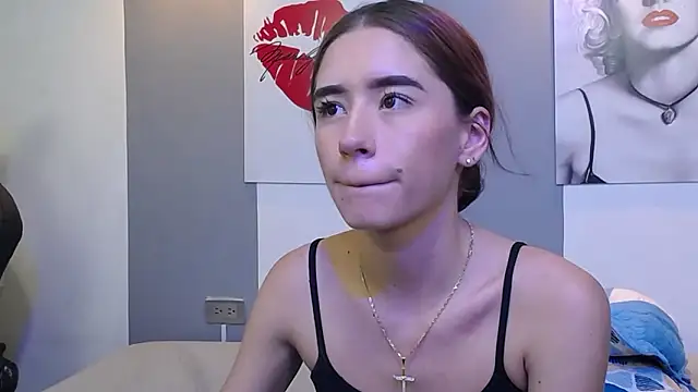 priya_tara Webcam Show