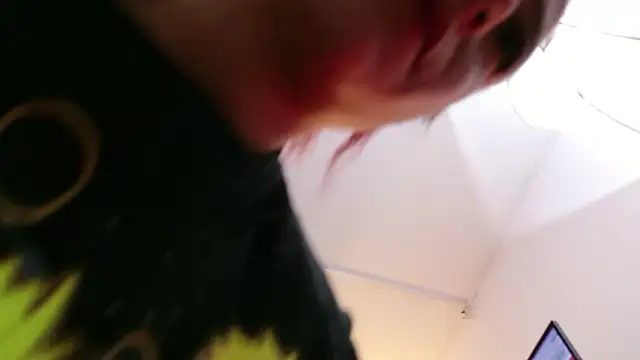 TaniaBlaze Adlı Modelin Canlı XXX Sohbeti