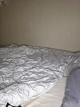 TvoY_bOy1 在線直播表演