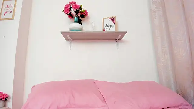 Chat +18 de VictoriaGarret ao vivo