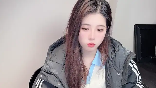 XXX chat uživo modela Starlets77