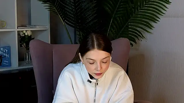 ChantayOline Webcam Show