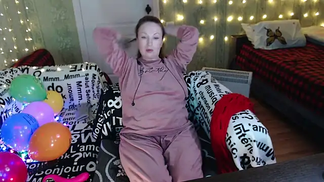 Онлайн чат XXX MarleneDietrich