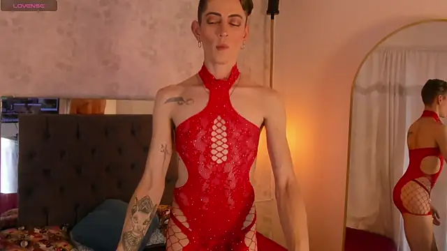 dominic_thailor élő XXX-chatje