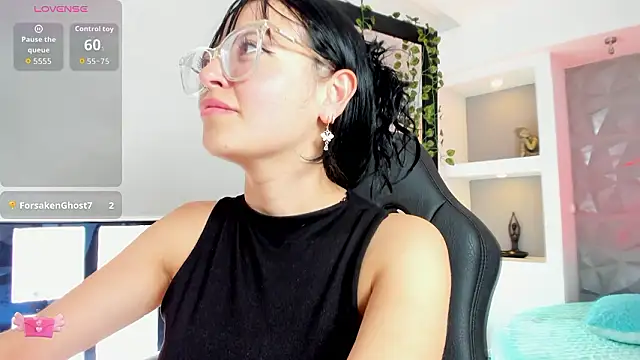 elisa_collins élő XXX-chatje