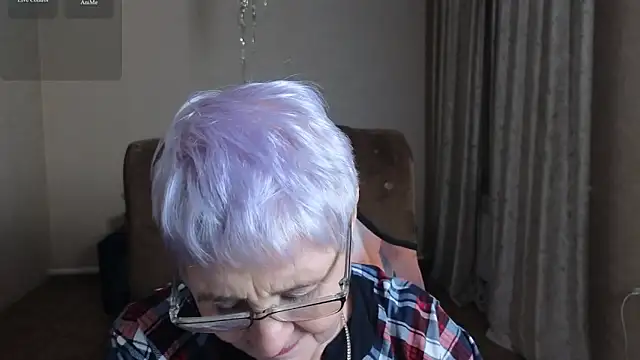 Chatroom XXX en direct de Sandra_Snowflake