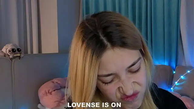 AngelicRice 现场XXX聊天