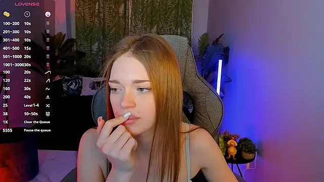 Chatroom XXX en direct de FlexyFox