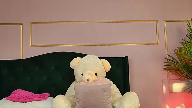 Chat +18 de KirraWhite ao vivo