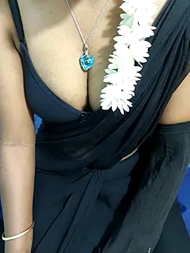 دردشة Chennai-couples الجنسية المباشرة