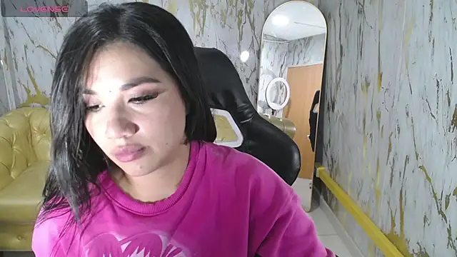 Violetta_jhonson_a élő XXX-chatje