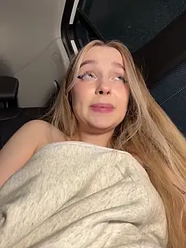 XXX chat uživo modela -teenytiny-