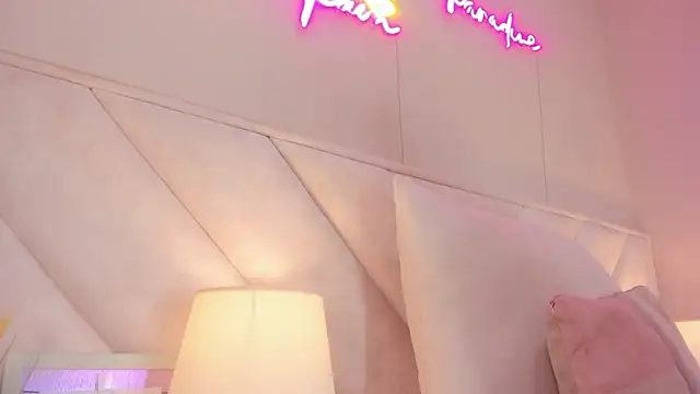 _emily__st 现场XXX聊天