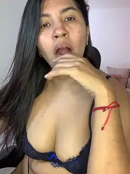 Chat XXX Live sarah_benz_