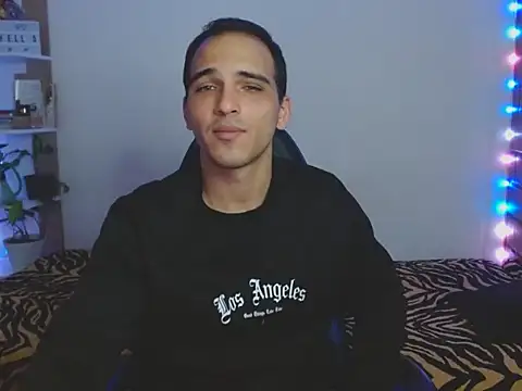 MaaX2330 élő XXX-chatje