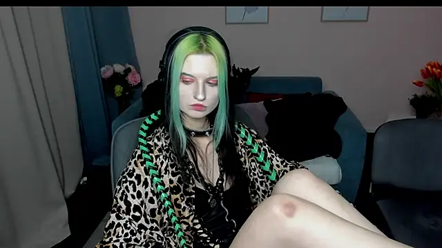 Chat +18 de ToxicKittyy ao vivo