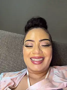 CarmelaAnthony Chat XXX in diretta