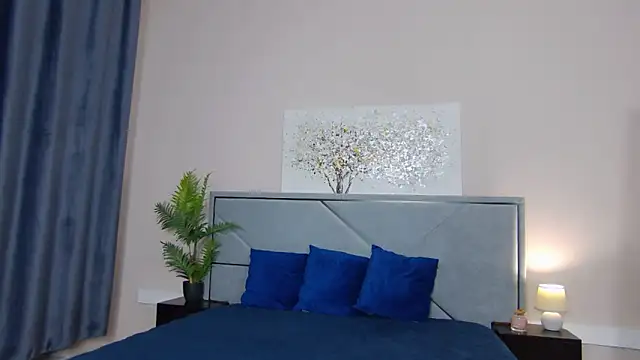 NicoleRosss – Naživo XXX chat