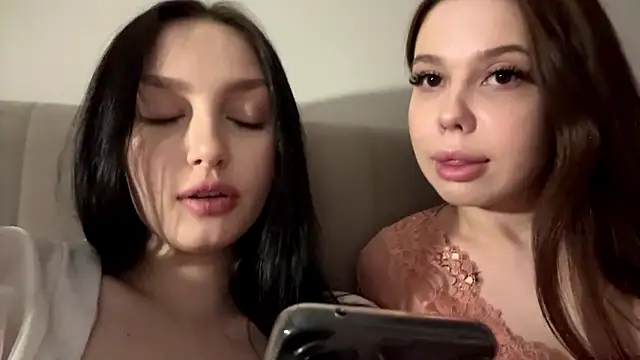 PinkClouds_ Chat XXX live