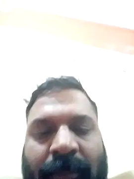 fuckathome23 élő XXX-chatje