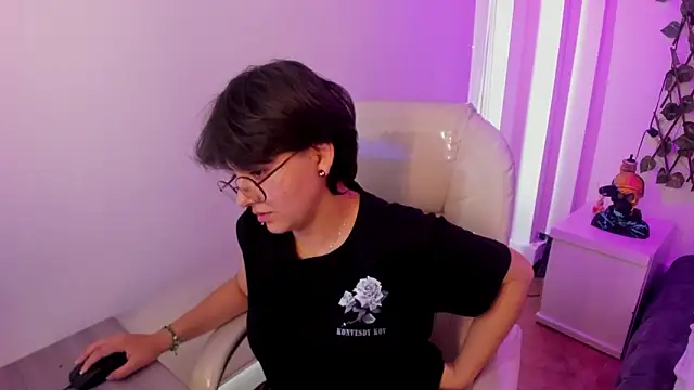 Nathaly_ds' Live XXX Chat