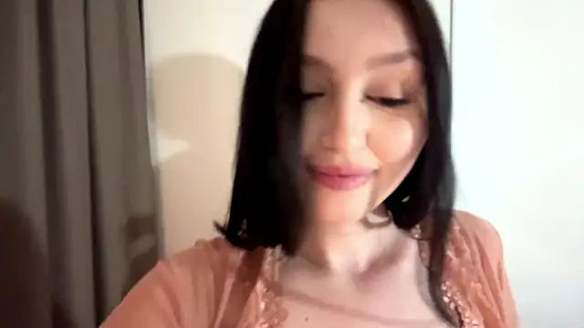 PinkClouds_ Chat XXX live