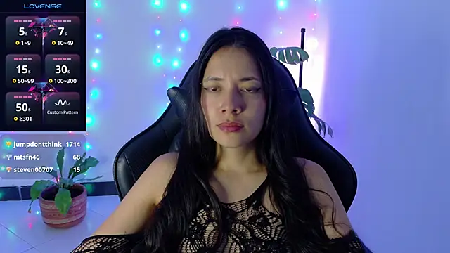 Sarasavage's Live XXX Chat