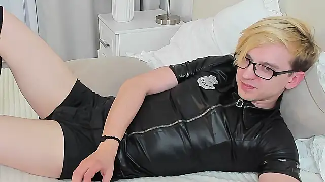 Вебкам-шоу Consta_Push