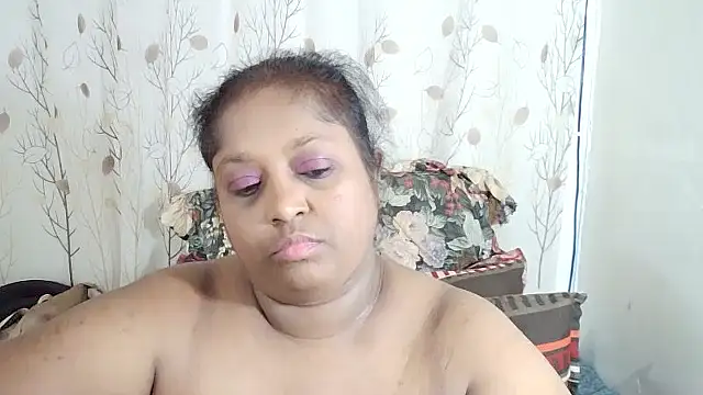 Indiantasha Chat XXX live