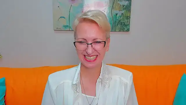 iamyourdream89's Live XXX Chat