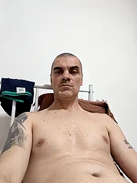 DOMINATOR_SIR-MASTER – Live XXX-chat