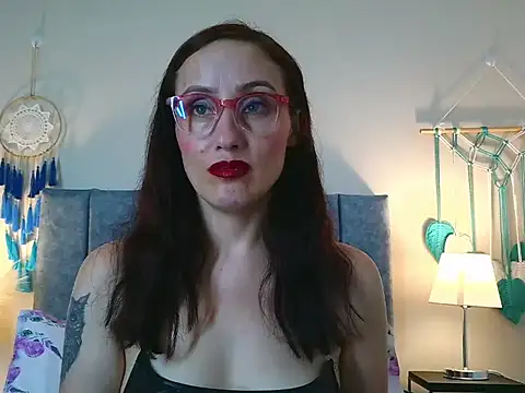 Онлайн чат XXX IberianMoonMK