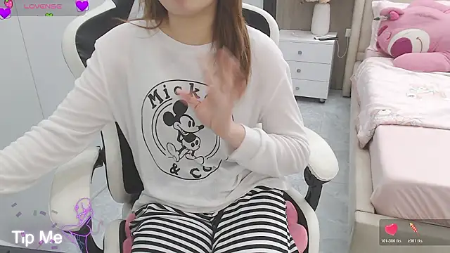 Živý XXX chat Hanako_love