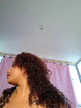 curly_girl_31のライブXXXチャット