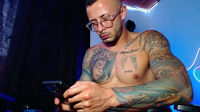 sebastian_horny Pertunjukan Webcam