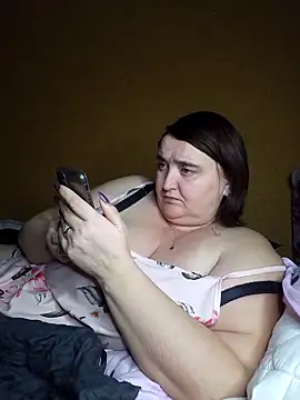 Онлайн чат XXX LiluHot