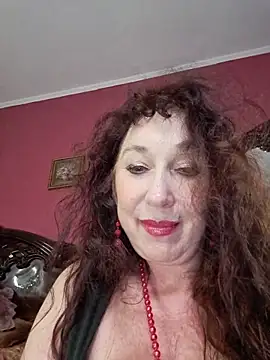 GypsyEsmeralda's Live XXX Chat